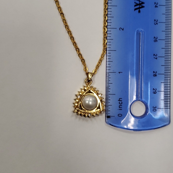 💛🤍💛Gold Diamond Pearl Look Necklace - Picture 7 of 8